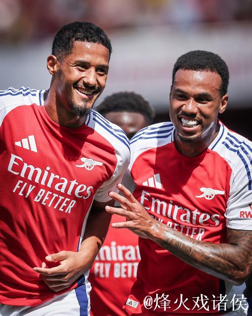 德转中卫身价前10：萨利巴9000万欧第1，库巴西、巴斯托尼第2